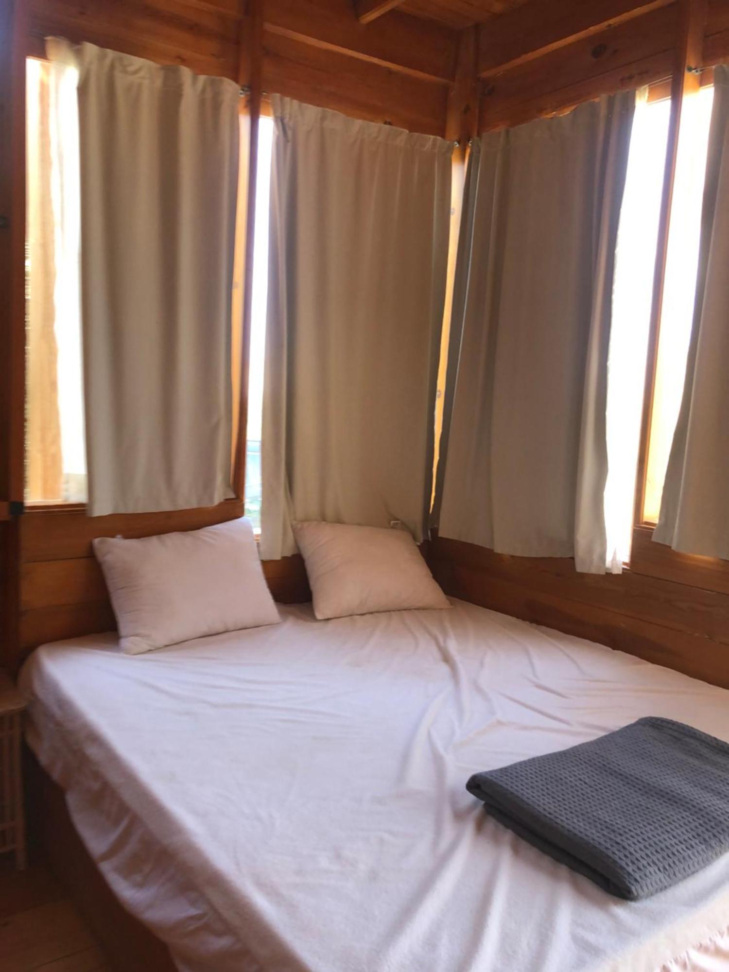Northern Lake Lodge Izbat Ilyas Kültér fotó